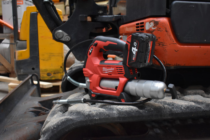 Introducing the 18V Milwaukee Grease Gun